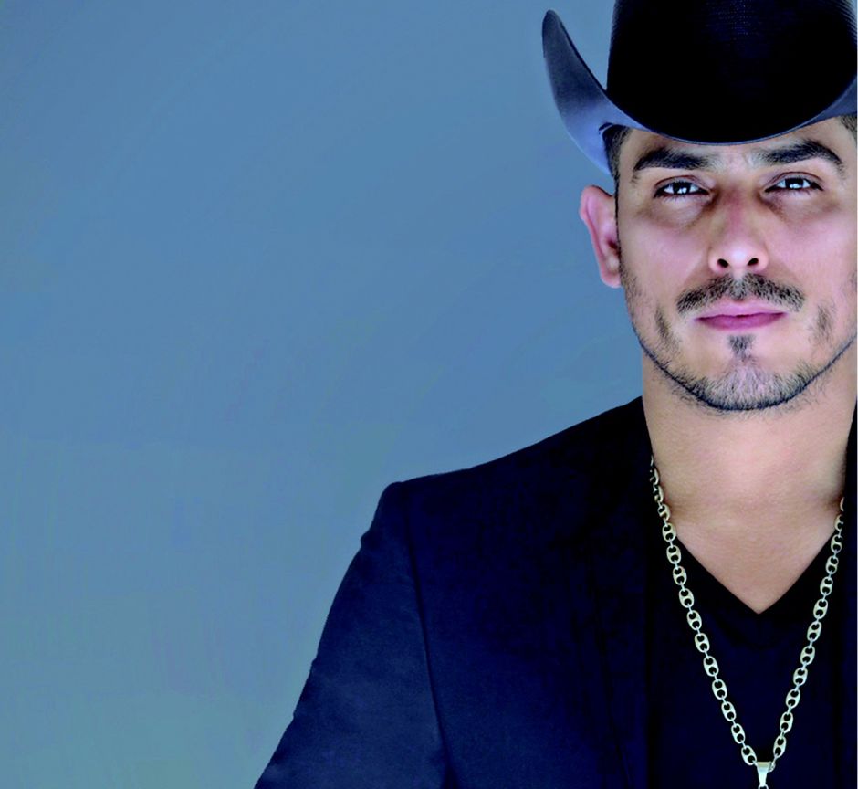 Espinoza Paz estrena el disco ‘Que No Se Caiga El Ritmo’